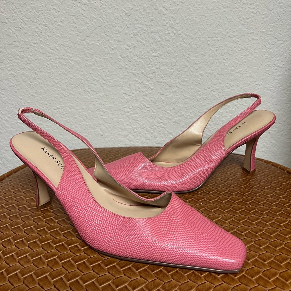 Vintage | Bubblegum Pink Karen Scott Pumps